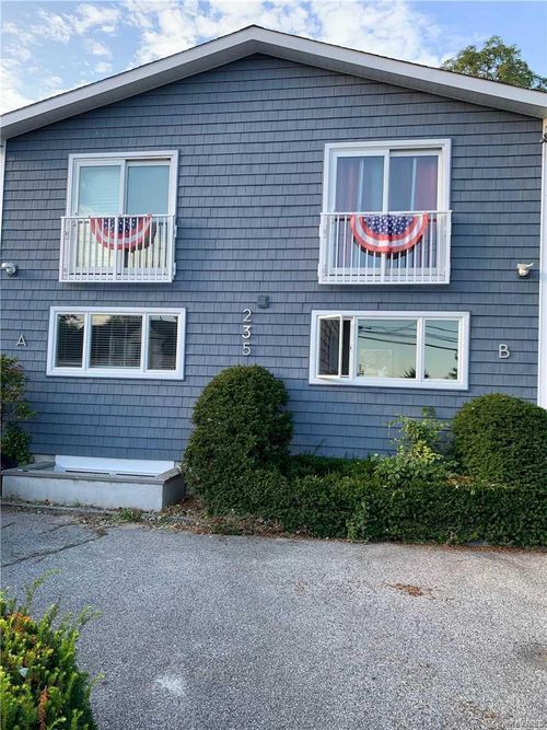 235 Manorhaven Boulevard, North Hempstead, NY, 11050 | Card Image
