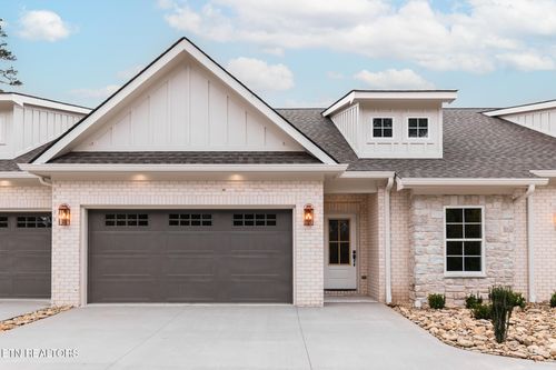 109 Alpine Dr, Clinton, TN, 37716-6779 | Card Image