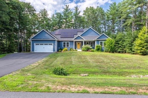7 Grey Oak Ln, South Deerfield, MA, 01373-9619 | Card Image