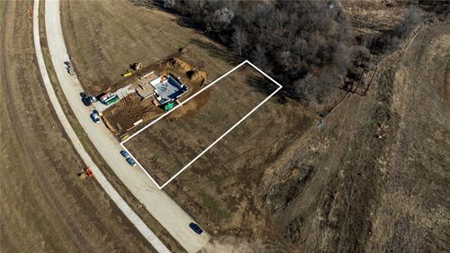 1472 S 81st Street, West Des Moines, IA, 50266 | Card Image