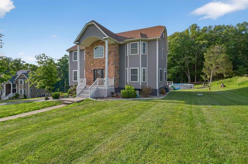 75 Finley Dr, Salisbury Mills, NY, 12577-5012 | Card Image