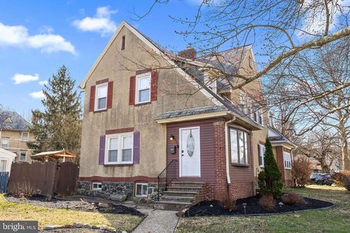 220 S Bancroft Pkwy, WILMINGTON, DE, 19805-3706 | Card Image