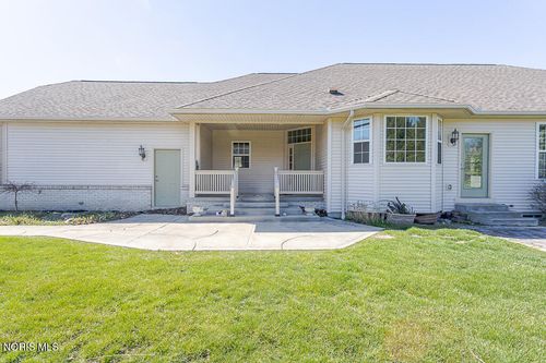 10116 Blue Crk N, Whitehouse, OH, 43571-9004 | Card Image