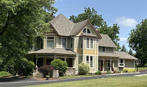 823 E Brandybrook Road, Wales, WI, 53183 | Card Image