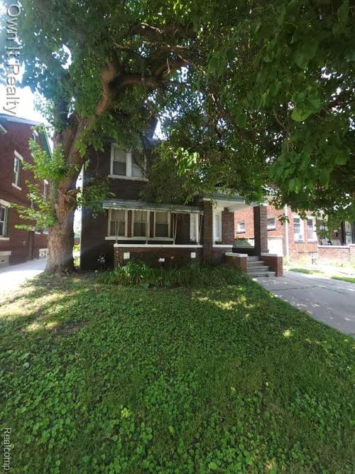 1950 Lawrence St, Detroit, MI, 48206-1542 | Card Image