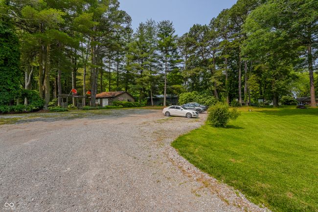 Parking Area | Image 26
