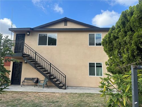 5120 E 59th Place, Maywood, CA, 90270 | Card Image