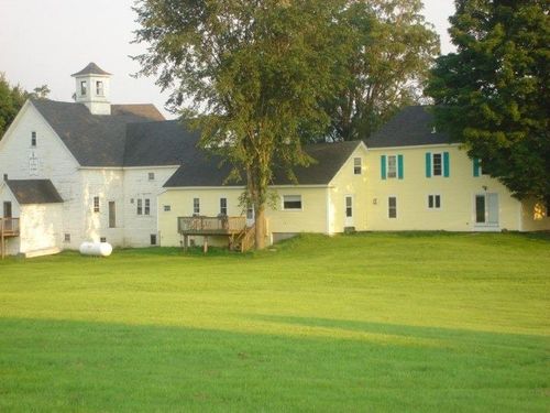 79 High St, Pittsfield, NH, 03263-3315 | Card Image