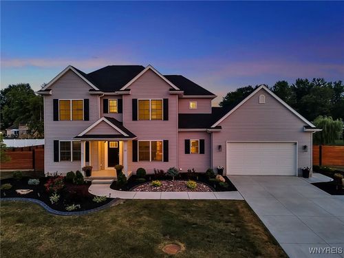 10 Wentworth Dr, Orchard Park, NY, 14127-4907 | Card Image