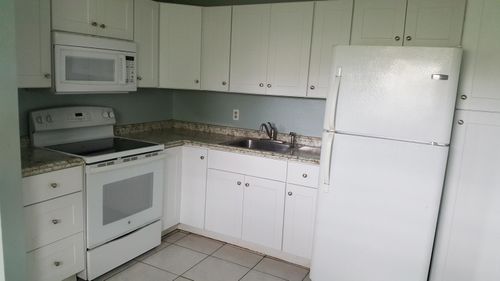 109 E Central Blvd, Lantana, FL, 33462-4603 | Card Image