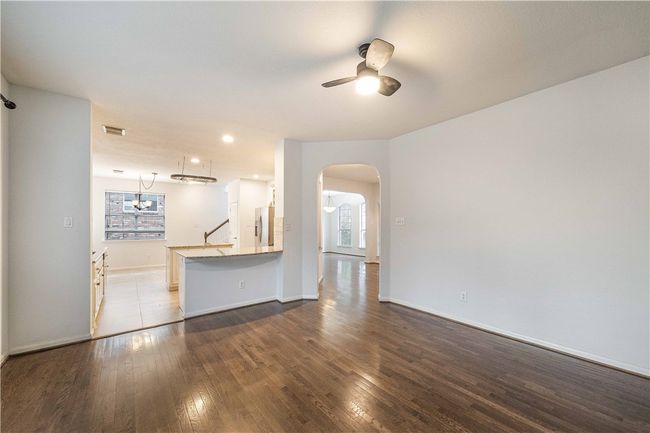 12536 Canyon Glen Dr, House other with 3 bedrooms, 3 bathrooms and 2 parking in Austin TX | Image 8