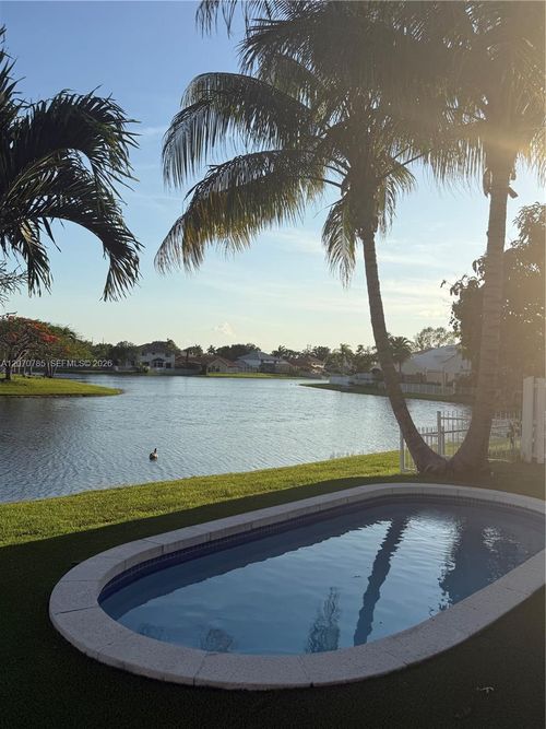 13950 Oak Ridge Dr, Davie, FL, 33325-3001 | Card Image