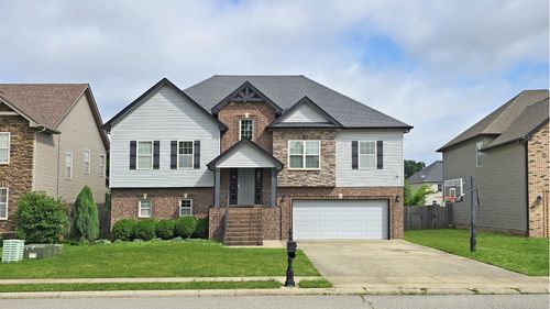 756 Cavalier Dr, Clarksville, TN, 37040-1103 | Card Image