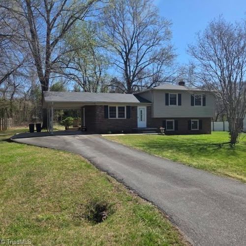 113 Merrydale Ct, King, NC, 27021-9566 | Card Image