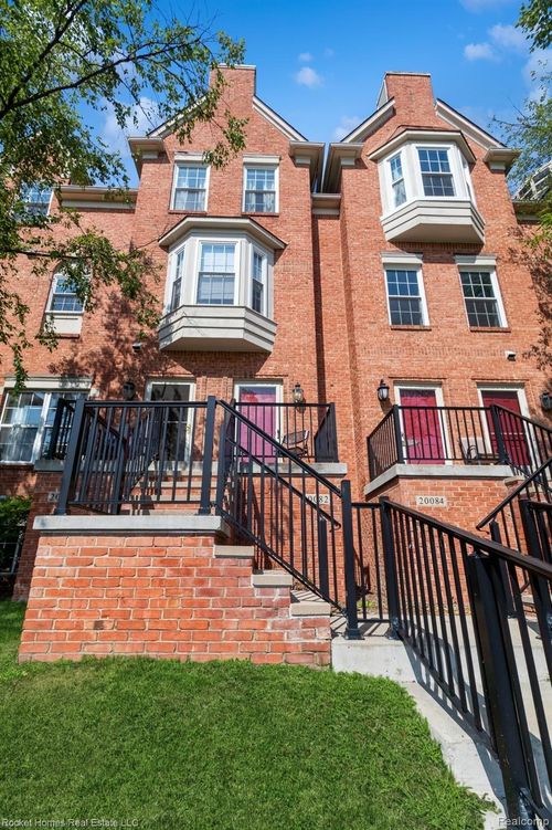 20082 Rodeo Ct, Southfield, MI, 48075-1283 | Card Image