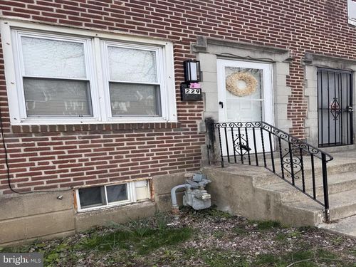 229 W 22nd St, CHESTER, PA, 19013-4921 | Card Image