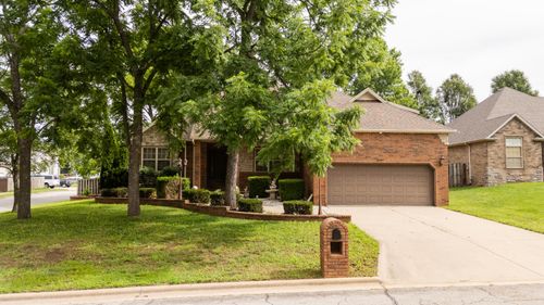 2229 E Kentwood St, Republic, MO, 65738-1790 | Card Image