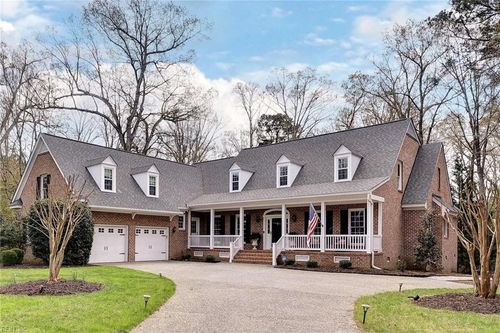 2333 W Island Rd, Williamsburg, VA, 23185-7682 | Card Image