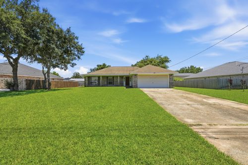 2030 Hawthorne Dr, Navarre, FL, 32566-7618 | Card Image