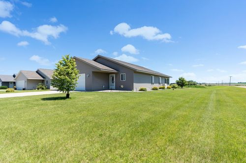 114 8th St S, Hoffman, MN, 56339-2001 | Card Image