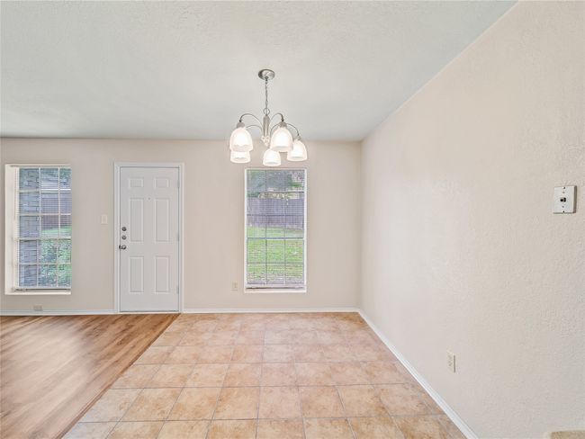 10032 Lone Eagle Dr, House other with 3 bedrooms, 2 bathrooms and null parking in Fort Worth TX | Image 7