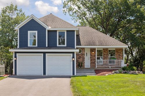 8886 Pine Bluff Ct, Eden Prairie, MN, 55347-1726 | Card Image