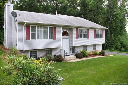 183 Osborn Rd, Naugatuck, CT, 06770-5204 | Card Image