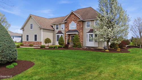 22 Grandview Dr, Queensbury, NY, 12804-8771 | Card Image