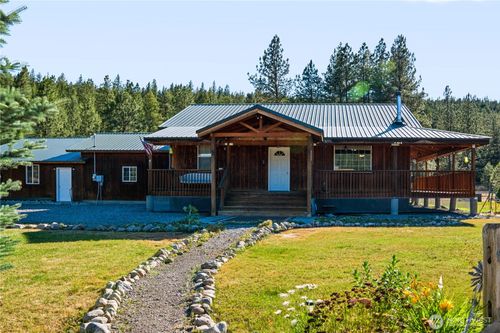 155 Tamarack Rd, Tonasket, WA, 98855-9586 | Card Image
