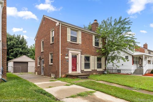 23752 Hollander St, Dearborn, MI, 48128-1295 | Card Image