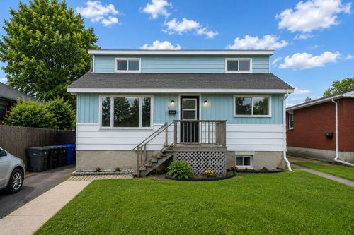 141 Rue Joffre, Gatineau, QC, J8Y4N2 | Card Image