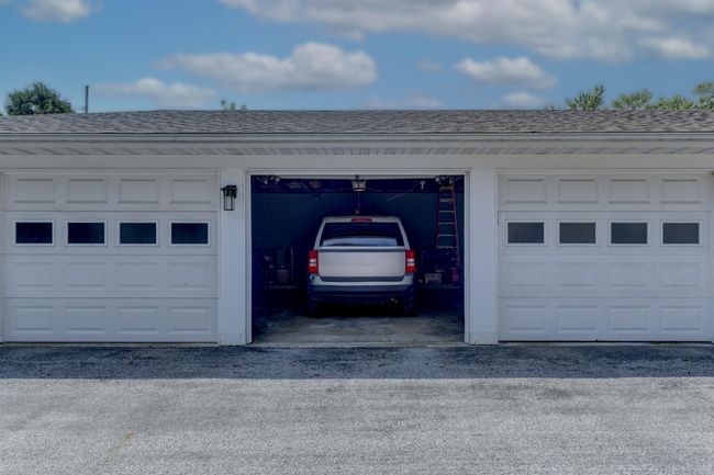 Garage | Image 20