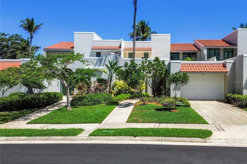 p-65-1 Dorado Bch E, DORADO, PR, 00646-2046 | Card Image