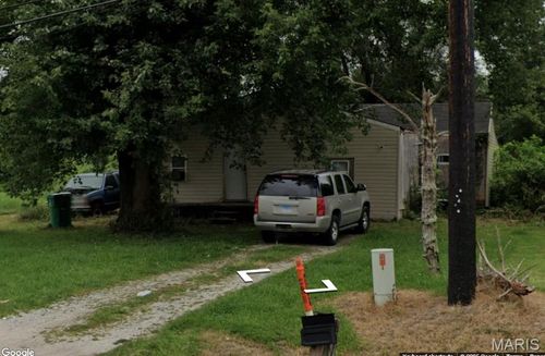 5504 Old Missouri Ave, East Saint Louis, IL, 62207-2332 | Card Image