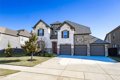2711 Fleur De Lis Ln, Grand Prairie, TX, 75054-5505 | Card Image
