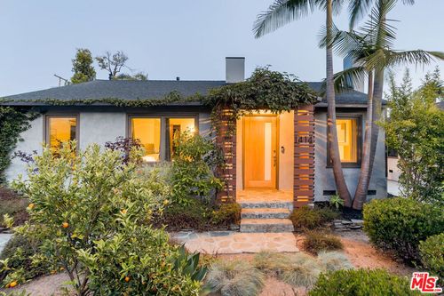 1414 Bay St, Santa Monica, CA, 90405-1610 | Card Image