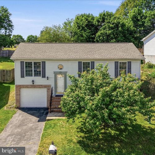 53 Verbena Ter, MARTINSBURG, WV, 25404-3445 | Card Image