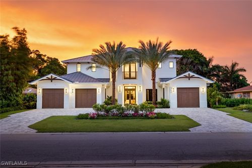 565 Whispering Pine Ln, NAPLES, FL, 34103-2425 | Card Image
