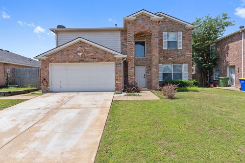 2911 Post Oak Dr, Seagoville, TX, 75159-2527 | Card Image