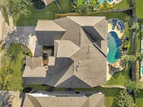 1110 Parkers Creek Ln, Friendswood, TX, 77546-1430 | Card Image