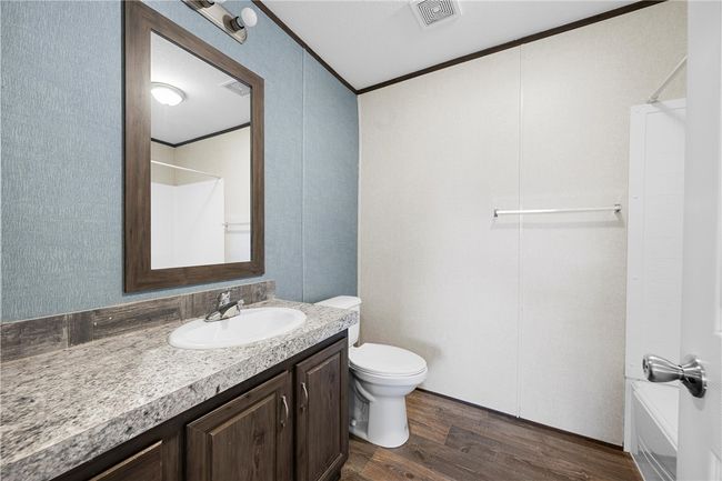 199 County Road 3585, House other with 3 bedrooms, 2 bathrooms and null parking in China Spring TX | Image 17