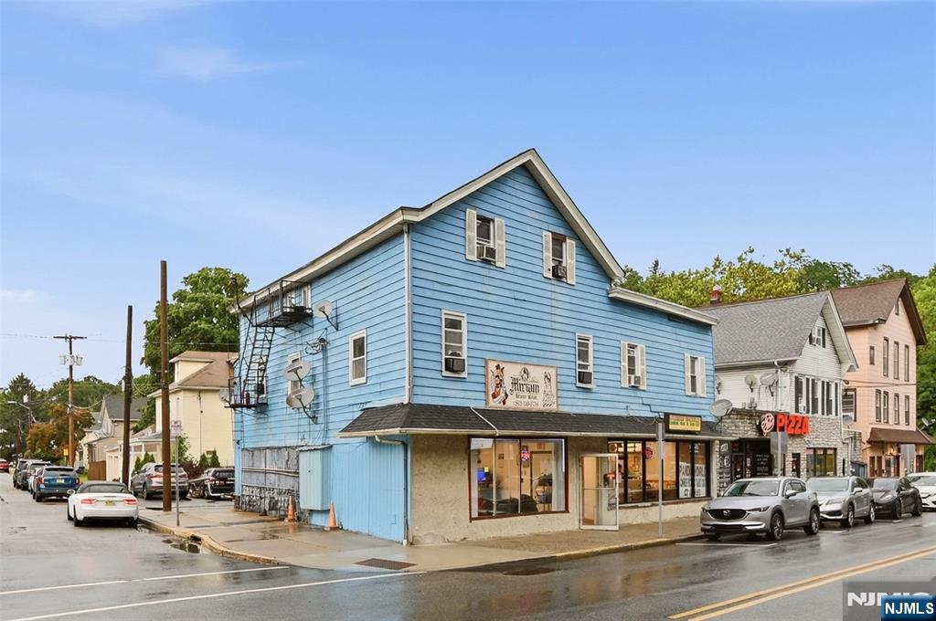 Commercial Sale in Butler Borough