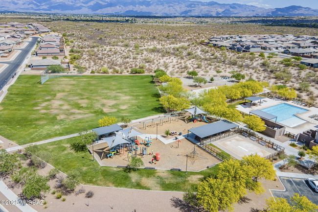 22-web-or-mls-Flat - Aerial-22 | Image 37