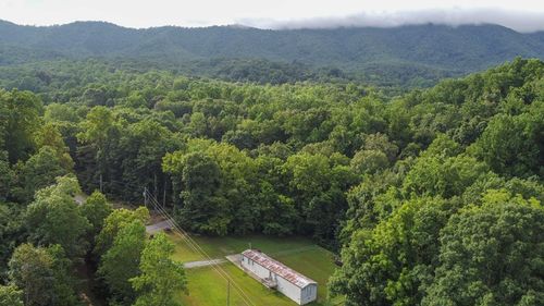 2920 Grapevine Hollow Rd, Dandridge, TN, 37725-7135 | Card Image