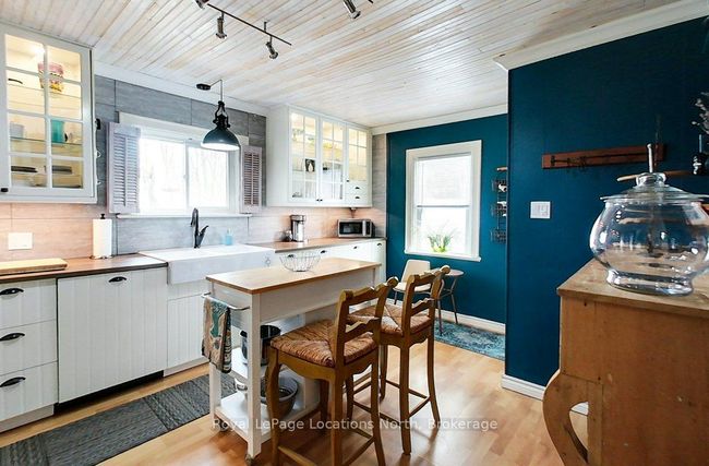 23 Cook St, House other with 3 bedrooms, 1 bathrooms and 2 parking in Meaford ON | Image 7
