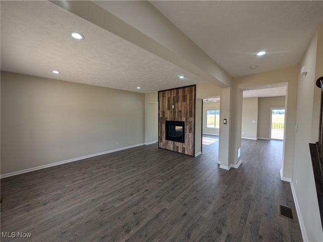41861 State Route 303, House other with 4 bedrooms, 4 bathrooms and null parking in Lagrange OH | Image 38