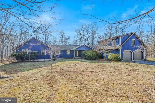 272 Tonoloway Point Circle, Great Cacapon, WV, 25422 | Card Image