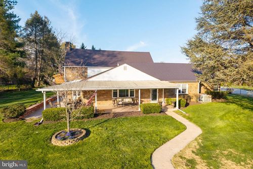 220 N Norris Ave, PHOENIXVILLE, PA, 19460-2475 | Card Image