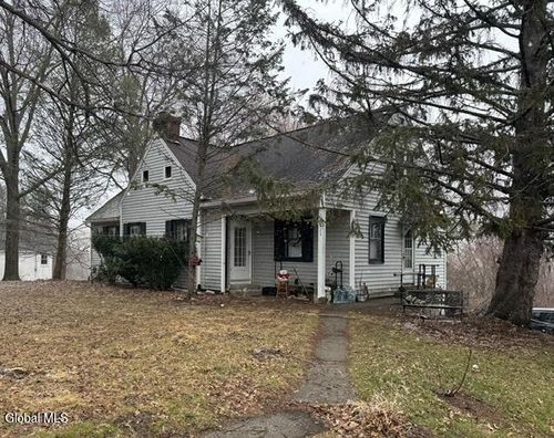 1221 Ne Loudon Road, Colonie, NY, 12047 | Card Image