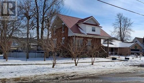 118 Laird Ave, Essex, ON, N8M1S3 | Card Image